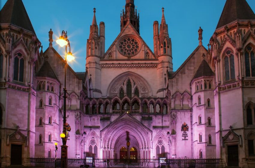 Christmas And New Year Courts And Tribunals Opening Times 2022 Today 