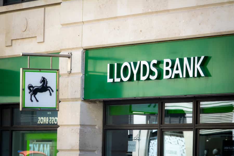 dissatisfaction with banks and probate