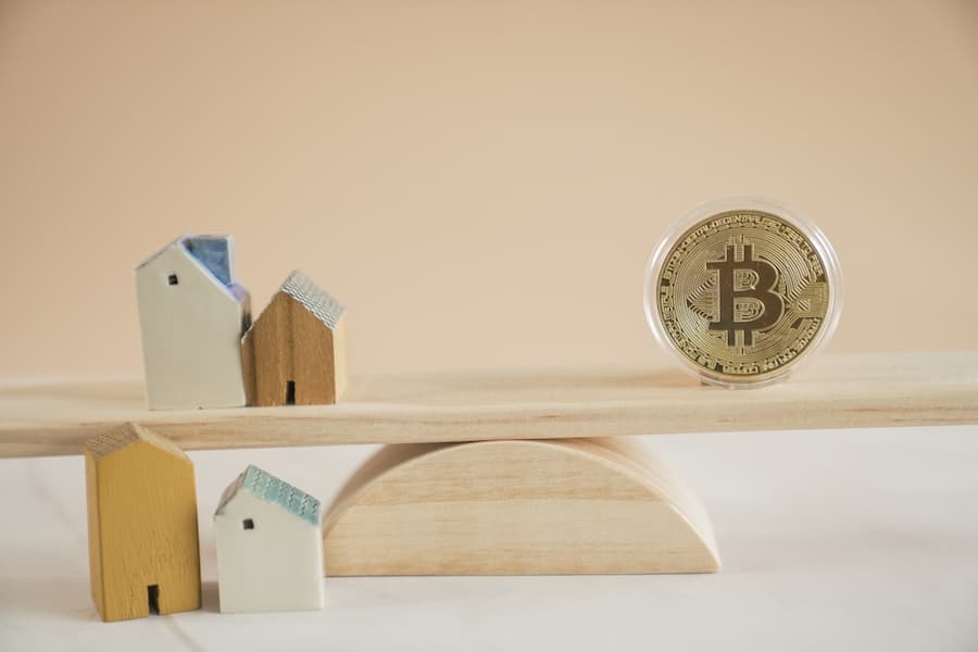Regulation of cryptocurrency